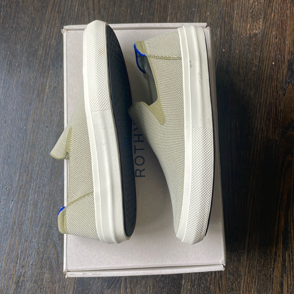 Rothy’s The City Slip On Sneaker, size 7.5, olive - Picture 5 of 7